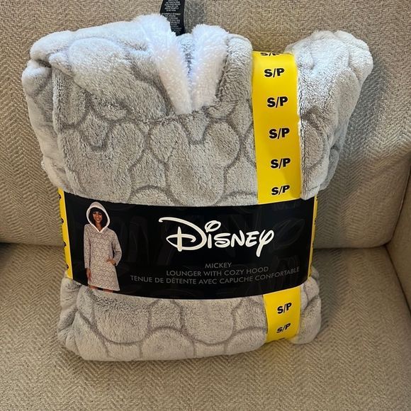 Disney Mickey & Minnie Lounger with Cozy
Hood / Grey (SM/M/L/XL/XXL) NWT - Picture 2 of 9